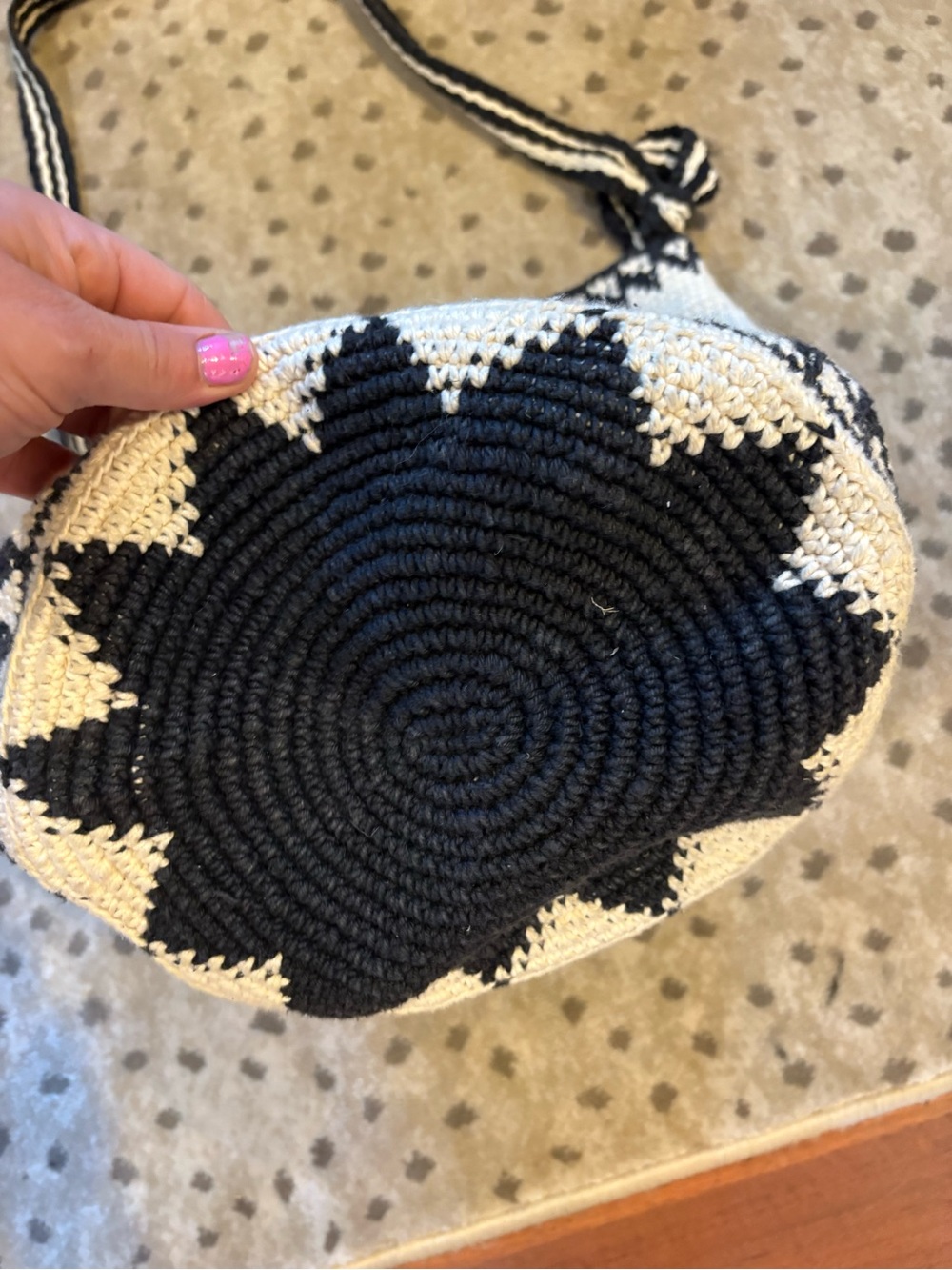 Wayuu Bucket Bag - Picture 7 of 11